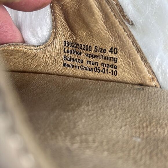 Dansko Beige Nubuck Woodgrain Mule Slide Sandals Sz 40/US. 9.5-10 - Picture 8 of 10